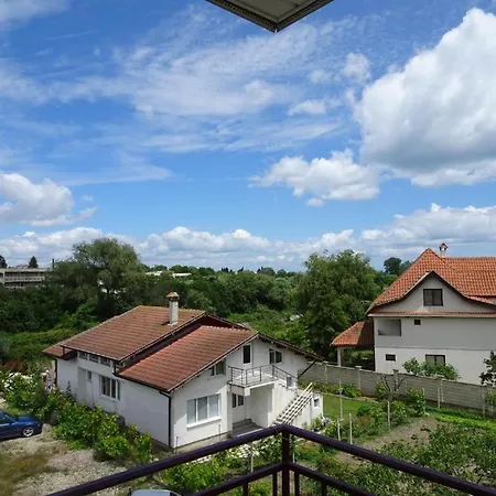 семеен сами