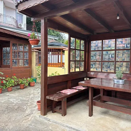 Hotel семеен сами *