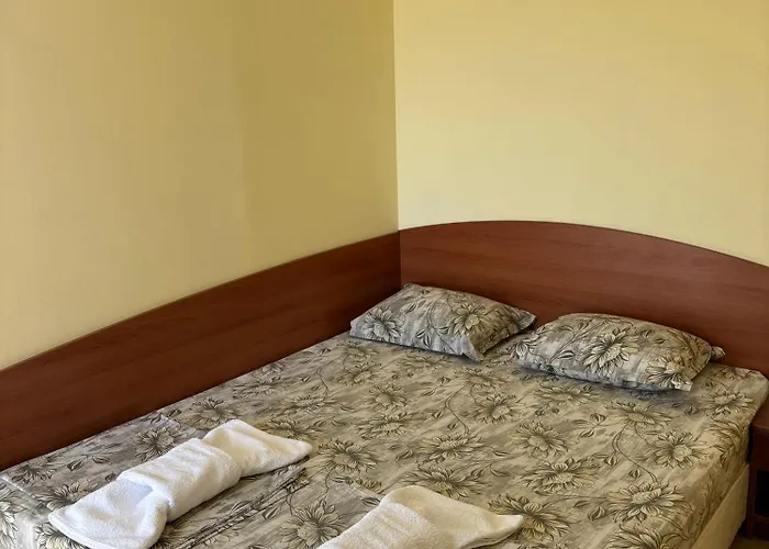 семеен сами מלון