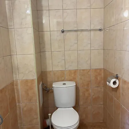 семеен сами מלון